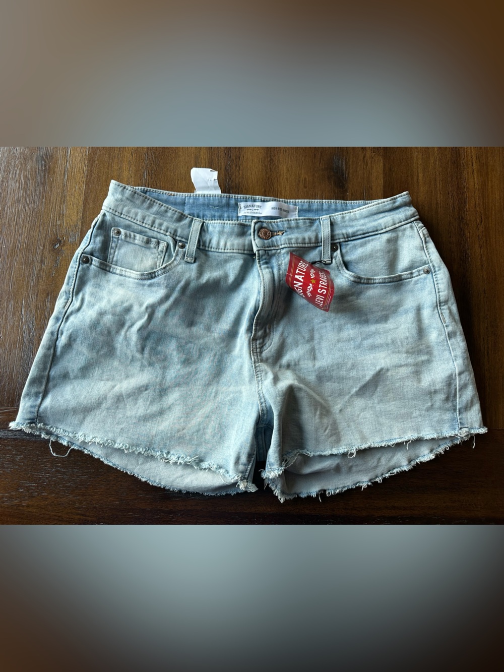 Levi's Womens High-Rise Light Blue Frayed Hem Denim Shorts- size14